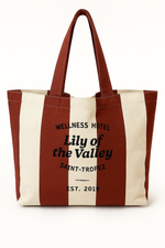 Burgundy tote bag